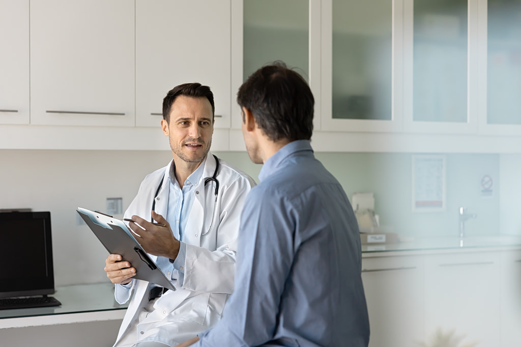 Δύο στους δέκα δεν υποβλήθηκαν σε απαραίτητη ιατρική εξέταση για οικονομικούς λόγους