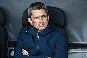 Έφτασε στην Ρουμανία ο Λουτσέσκου για να βρεθεί στο πλευρό του πατέρα του: «Είναι μια δύσκολη, περίπλοκη κατάσταση»