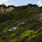 Θρίλερ στη Ρόδο: 45χρονος προσπάθησε να ρίξει στον γκρεμό ΙΧ μαζί με το παιδί και την πρώην γυναίκα του (video)