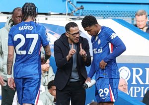 Premier League: Τέλος Λίαμ Ροσενιόρ από την Τσέλσι μετά την ήττα από τη Μπράιτον