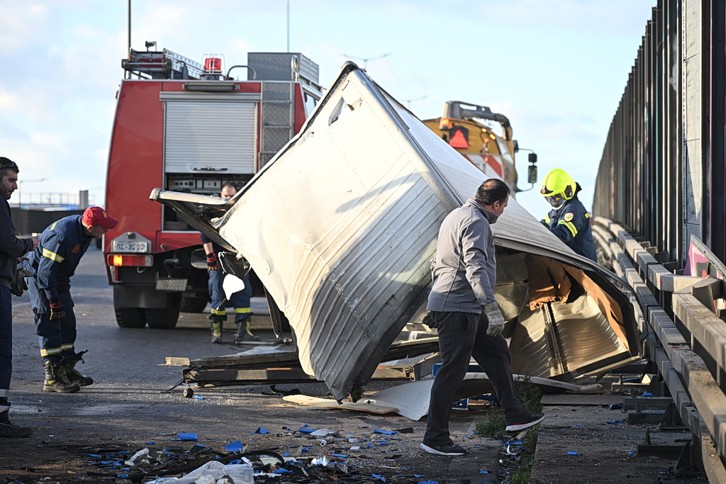 Φρένο στις «πασχαλινές τραγωδίες» της ασφάλτου