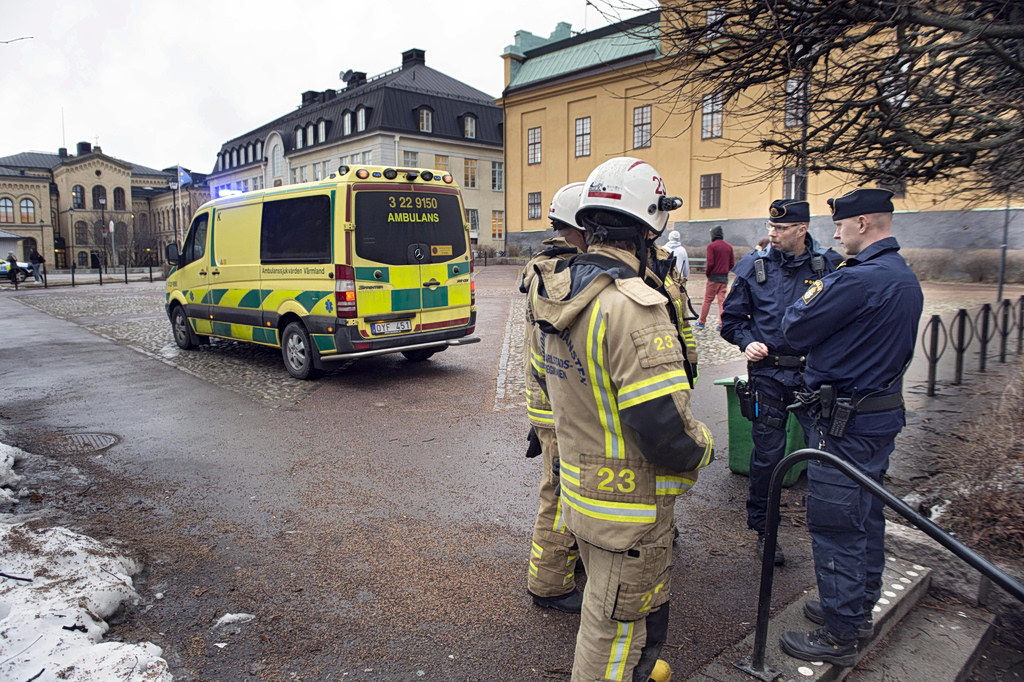 Σουηδία: Απειλές στην αστυνομία οδήγησαν σε κλείσιμο 20 σχολείων