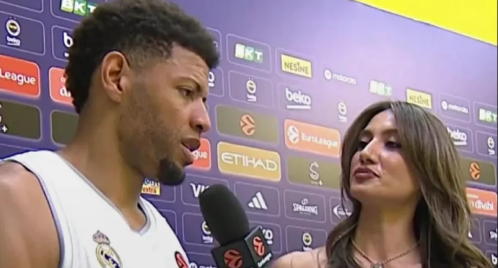 Euroleague: Η έξυπνη λύση της Τουρκάλας δημοσιογράφου για να σταθεί στο ύψος του Ταβάρες