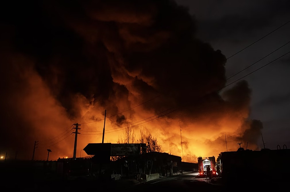 Ενεργειακό σοκ: Τεράστιες απώλειες καυσίμων στην Τεχεράνη προκαλούν πλήγμα 27 δισ. ευρώ στην Ευρώπη