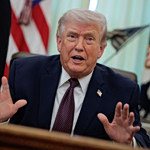 Ο Τραμπ εξετάζει αποχώρηση των ΗΠΑ από το ΝΑΤΟ  – «Πάντα ήξερα ότι ήταν μια χάρτινη τίγρης»