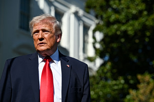 Σφοδρή επίθεση Τραμπ κατά Πάπα: Eίναι αδύναμος, αν δεν ήμουν στο Λευκό Οίκο δεν θα ήταν στο Βατικανό