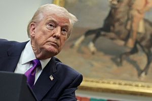 Μπαράζ αναρτήσεων Τραμπ: Θα κάνουμε με το Ιράν καλύτερη συμφωνία από τον Ομπάμα – Σφοδρή επίθεση σε Δημοκρατικούς και ΜΜΕ