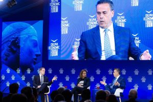 Οικονομικό Φόρουμ Δελφών – Σταύρος Παπασταύρου: Σημαντική η απανθρακοποίηση, αλλά δεν είναι αυτοσκοπός – Τον Φεβρουάριο του 2027 η πρώτη ερευνητική γεώτρηση