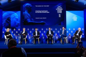 Οικονομικό Φόρουμ Δελφών – Υπερταμείο: Χαρτοφυλάκιο άνω των 12 δισ. ευρώ σε 11 βασικούς τομείς της ελληνικής οικονομίας