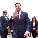 «Η μπάλα στο γήπεδο της Τεχεράνης»: Τελεσίγραφο Βανς μετά το ναυάγιο του Ισλαμαμπάντ και η απειλή Τραμπ