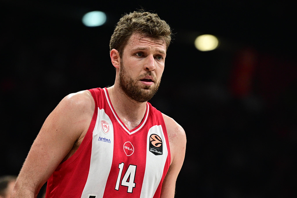 Euroleague: MVP της κανονικής περιόδου ο Σάσα Βεζένκοφ