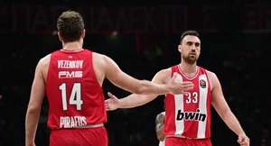 Με Βεζένκοφ και Μιλουτίνοφ η κορυφαία πεντάδα της σεζόν στην EuroLeague