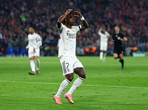 Βινίσιους σε Μπέλινκγχαμ: «Τι θες; Κλείσε το στόμα σου!» – Ξέσπασε ο Βραζιλιάνος στο ματς με την Μπάγερν