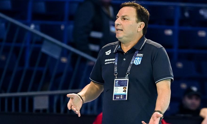 Βλάχος: «Τα παιδιά ζουν και αναπνέουν για την Εθνική»