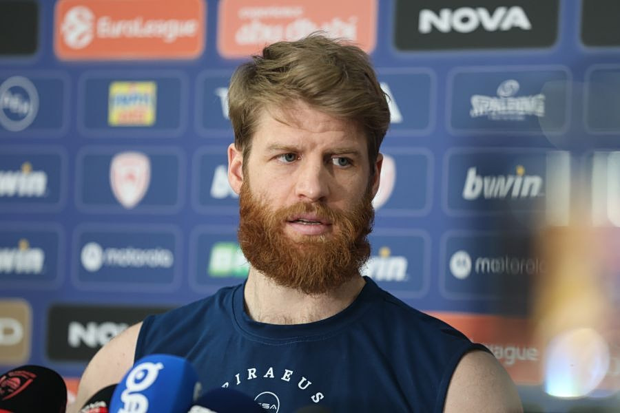 Τόμας Γουόκαπ: «Ανόητο το θέμα του διαβατηρίου – Είμαι περήφανος Έλληνας πολίτης»