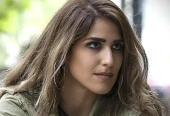 Υακίνθη Λάγιου στα ΝΕΑ: «Στου Απρίλη το φως αιώνιες μουσικές»