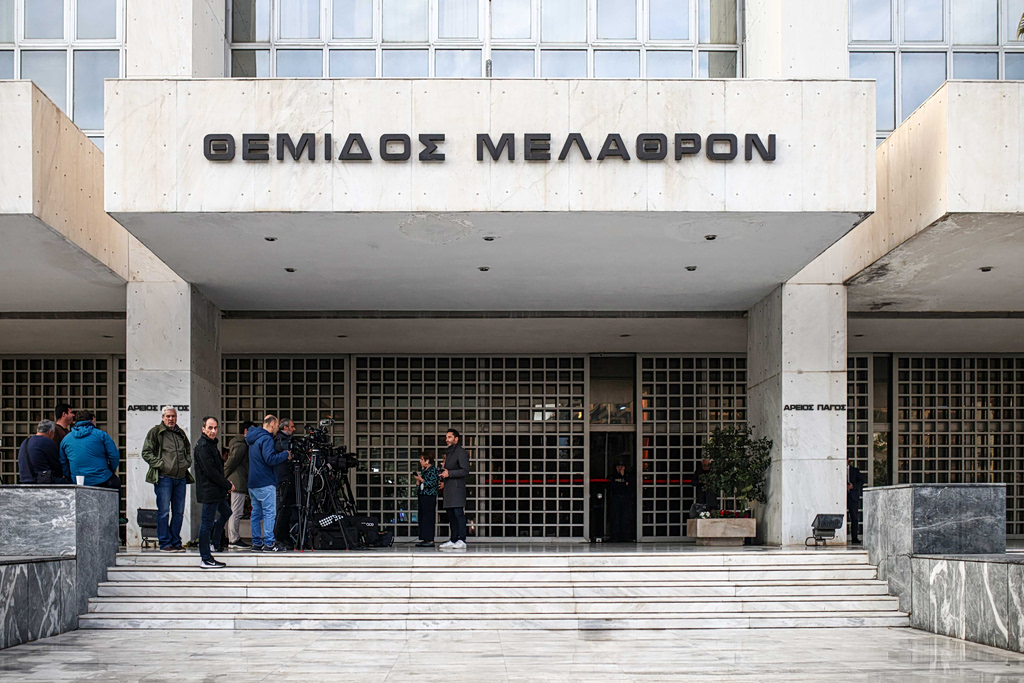 Άρειος Πάγος: Δεν ανασύρεται από το αρχείο η δικογραφία για τις τηλεφωνικές υποκλοπές