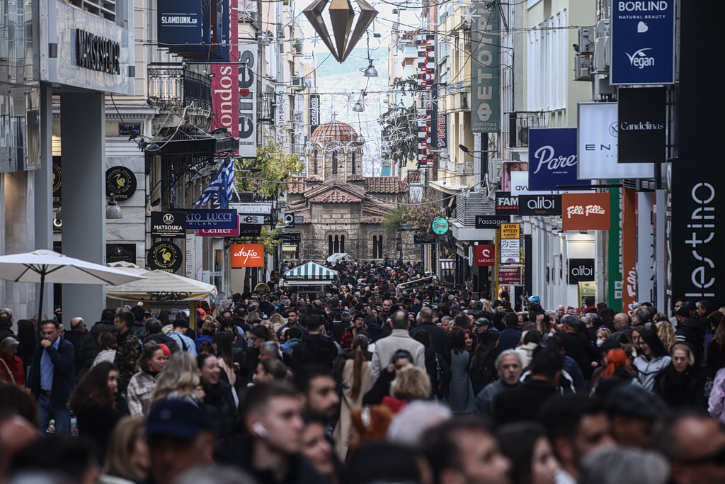 Όψεις (και απώσεις) του ελληνικού θέρους