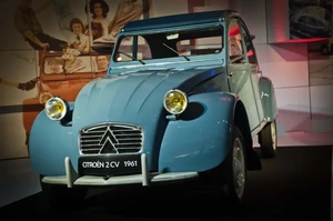 Νέα μοντέλα: Επιστρέφουν Citroen 2VC και Renault 4L