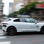 Τρεις νεκροί και δύο σοβαρά τραυματίες από αυτοκίνητο που παρέσυρε πεζούς στην Καλιφόρνια