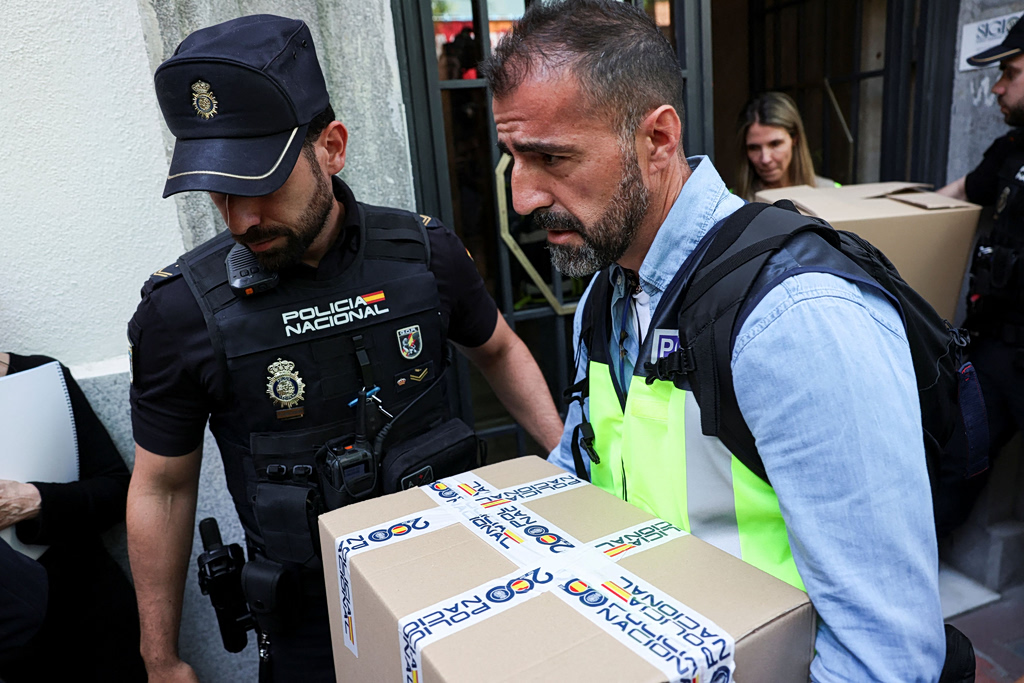 Χοσέ Λουίς Ροδρίγκεθ Θαπατέρο: Σμαράγδια, ρουμπίνια και χιλιάδες ευρώ στα… καλοριφέρ