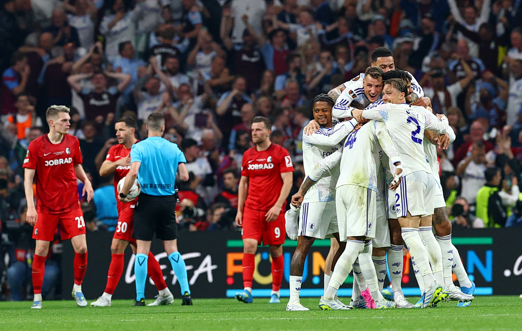 Europa League: Μια γάτα έκλεψε την παράσταση στον τελικό