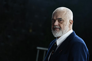 Σε τροχιά ένταξης η Αλβανία στην ΕΕ – «Είμαστε EU Talibans», δήλωσε ο Έντι Ράμα