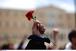 Εργατική Πρωτομαγιά: Απεργιακές συγκεντρώσεις και πορείες σε όλη τη χώρα – Ποιοι συμμετέχουν