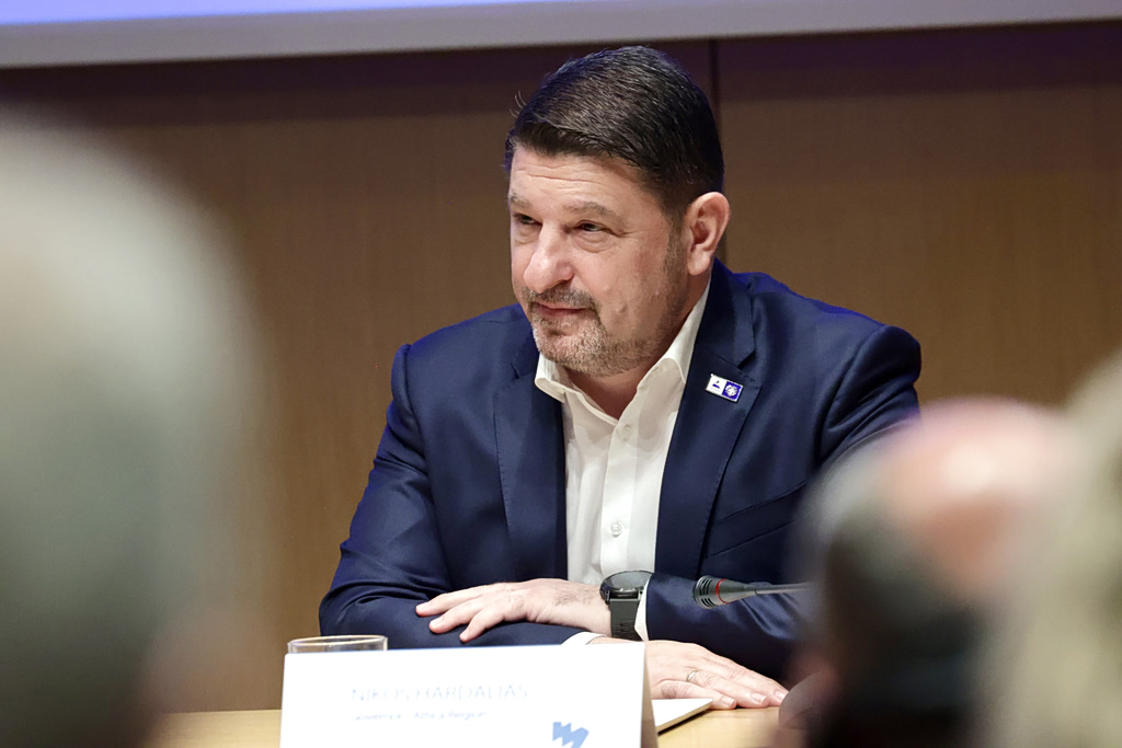 Νίκος Χαρδαλιάς: «Αξιοποιούμε ευρωπαϊκούς πόρους για τη μείωση του ενεργειακού κόστους σε όλη την Αττική»