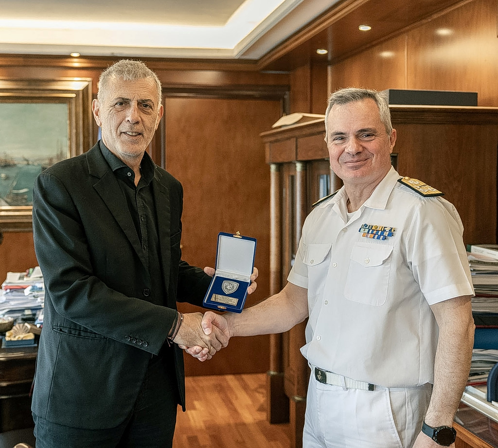 Συνάντηση του Δημάρχου Πειραιά με τον νέο Διοικητή της Σχολής Ναυτικών Δοκίμων