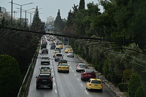 Κίνηση στους δρόμους: Στο «κόκκινο» ο Κηφισός – Μποτιλιάρισμα σε Κηφισίας, Μεσογείων και παραλιακή