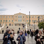 Δημοσκόπηση Interview: Η ΝΔ μπροστά, ο Τσίπρας δεύτερος, τέταρτη η Καρυστιανού – Καταρρέει ο ΣΥΡΙΖΑ
