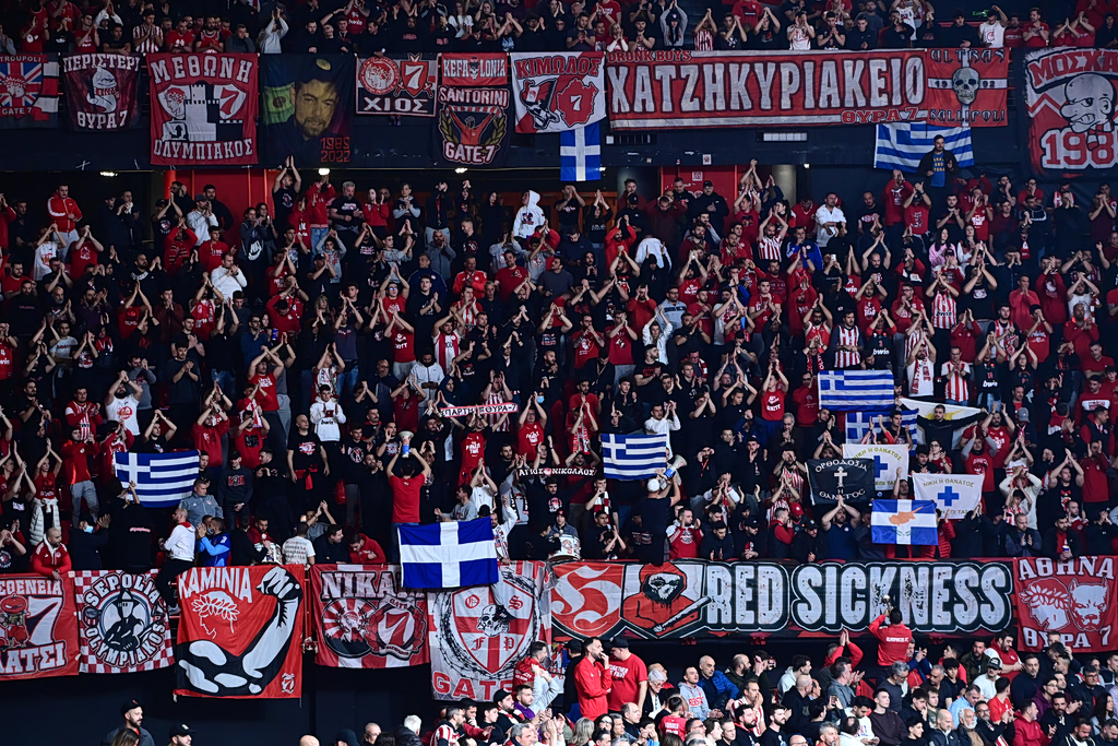 Final Four: Η είσοδος των οπαδών του Ολυμπιακού που θα έρθουν με τον ηλεκτρικό (vid)