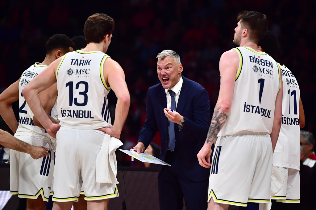 Final Four: Σταθερή με στόχο το back to back η Φενέρμπαχτσε | Επικαιρότητα στο PlusTV.gr