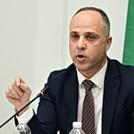 Κεσσές για υποκλοπές: Σκυταλοδρομία συγκάλυψης – Προβληματική η ανάθεση της υπόθεσης από τον Τζαβέλλα στον Μπακέλα