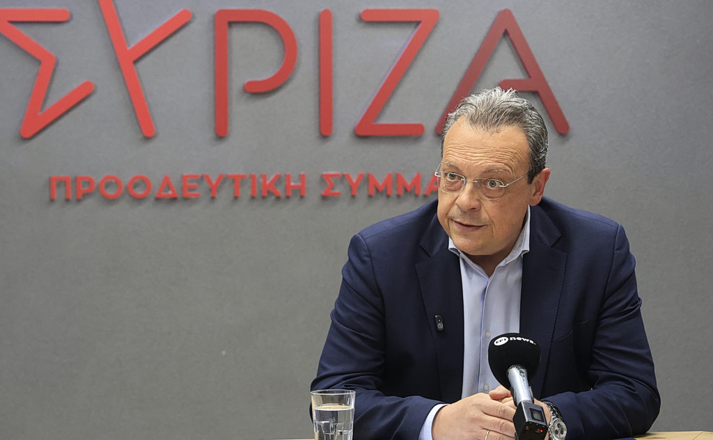 Σ. Φάμελλος: «Μόνο μια μεγάλη πολιτική δημοκρατική αλλαγή θα εξασφαλίσει την τήρηση του Συντάγματος»
