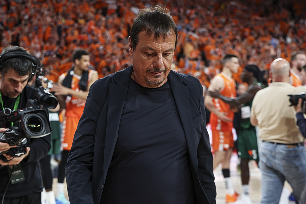 Αταμάν στο TRT Sport: «Είμαι πολύ στεναχωρημένος που δεν καταφέραμε να περάσουμε στο Final Four»