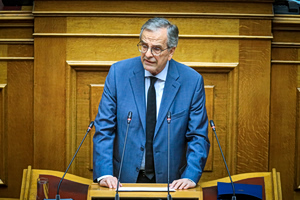 «Βόμβες» Σαμαρά για εθνικά και υποκλοπές: Η Ελλάδα έχει μετατραπεί σε ένα απέραντο φρενοκομείο