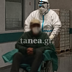 Χανταϊός: Ποιος είναι ο 75χρονος Έλληνας που βρίσκεται σε απομόνωση στο «Αττικό» – «Μέχρι τώρα δεν έχει τίποτα»