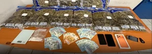 Άγιος Παντελεήμονας: Βαλίτσα με σχεδόν 9 κιλά κάνναβης εντόπισαν αστυνομικοί – Δύο συλλήψεις