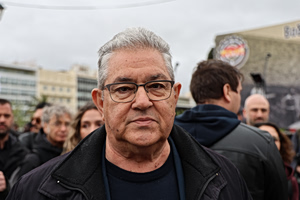 Κουτσούμπας προς απεργούς ΑΔΕΔΥ: Στηρίζουμε τον αγώνα των δημοσίων υπαλλήλων