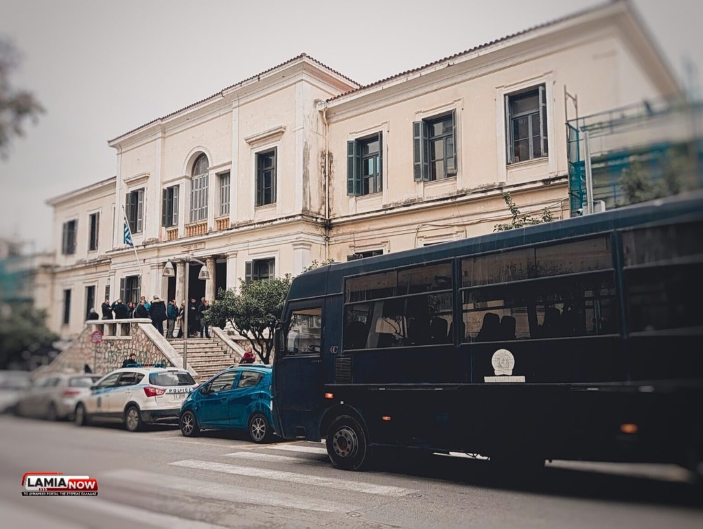 Στη φυλακή ακόμη τέσσερα μέλη των δύο εγκληματικών οργανώσεων ναρκωτικών που εξαρθρώθηκαν στη Λαμία