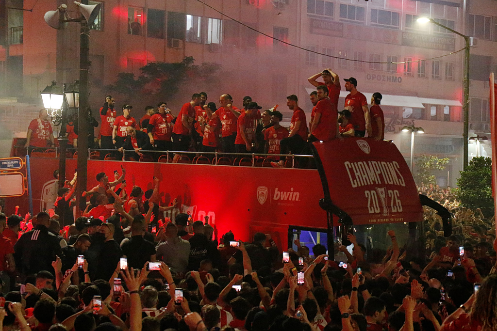 EuroLeague για Ολυμπιακό και Πειραιά: «Εδώ η κουλτούρα είναι διαφορετική» (vid)