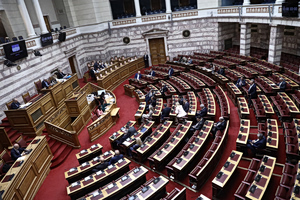 Νέα Αριστερά: Σκληρή προειδοποίηση για τους 7 βουλευτές που αποχωρούν – «Όσοι μας διασπάσουν…»