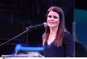 Μια παραίτηση με αιχμές αιφνιδίασε τη ΝΔ πριν από το Συνέδριο