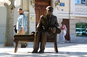 Κάποιο άγαλμα που μ΄ είδε