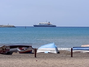 Χανιά: Με το «Scarlet Lady» και 2.503 επιβάτες ξεκινά το δεύτερο εξάμηνο της κρουαζιέρας