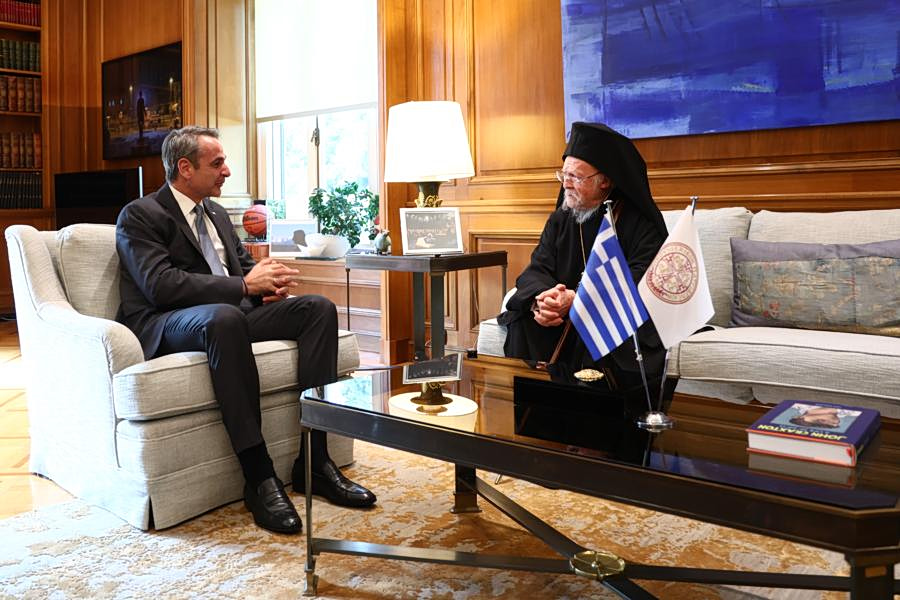 Συνάντηση Μητσοτάκη με τον Οικουμενικό Πατριάρχη κ. Βαρθολομαίο –  Τι συζήτησαν
