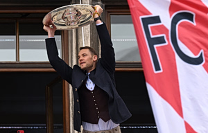 Bundesliga: Η φιέστα της Μπάγερν στην κεντρική πλατεία του Μονάχου