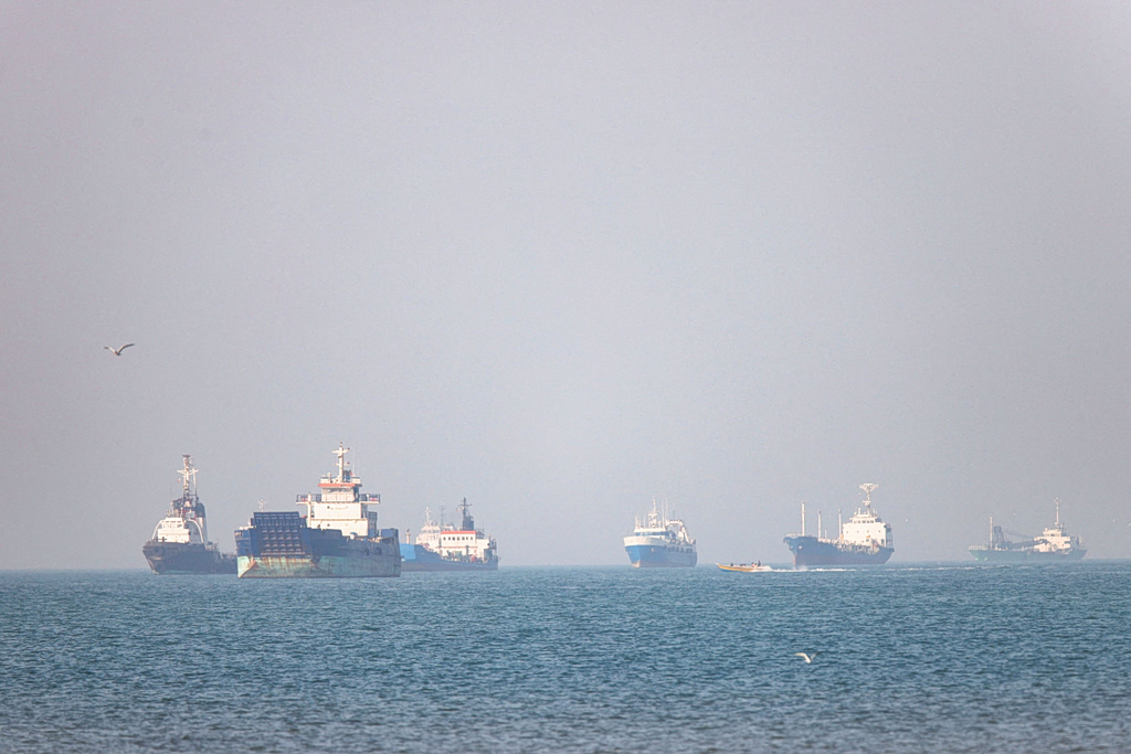 Γαλλία: Έτοιμη να αναλάβει πρωταγωνιστικό ρόλο για την ασφάλεια της ναυσιπλοΐας στα Στενά του  Ορμούζ